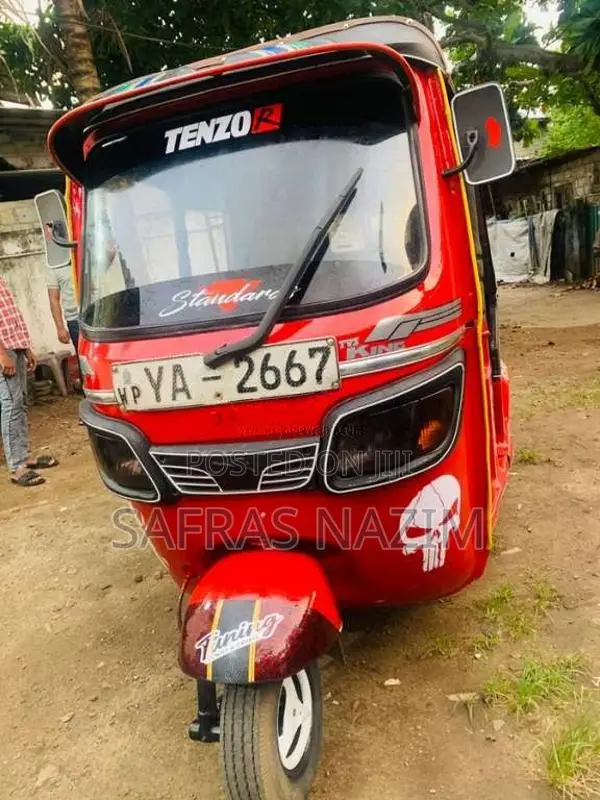 TVS King 2010 Three Wheel (Used)