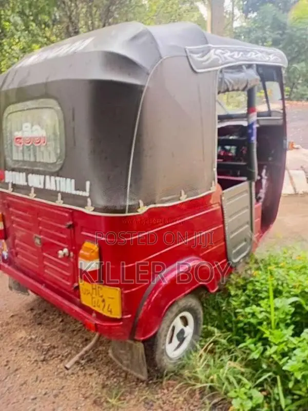 Bajaj 2 Stroke 2003 Three Wheel (Used)