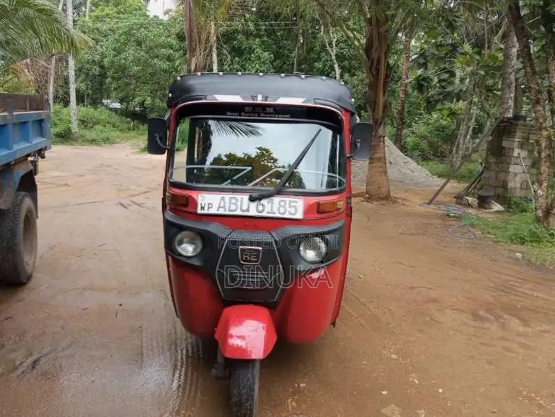 Bajaj 4 Stroke 2019 Three Wheel (Used)