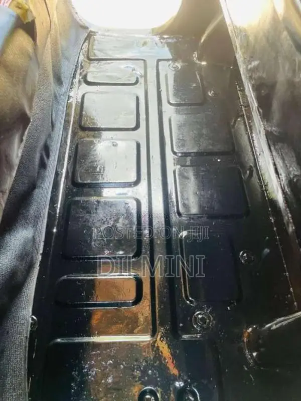 Bajaj RE 4 Stroke 2010 Three Wheel (Used)
