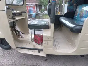 Bajaj 2 Stroke 2002 Three Wheel (Used)