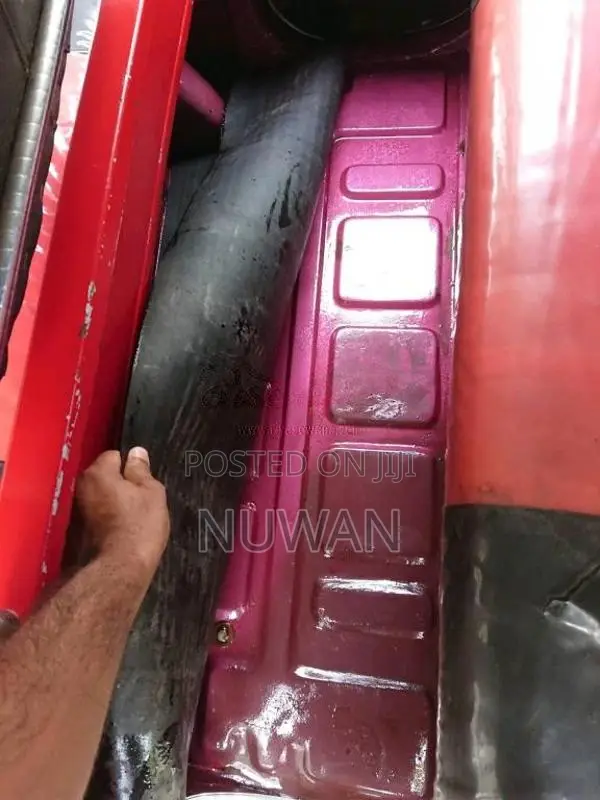 Bajaj 4 stroke 2012 Three Wheel (Used)