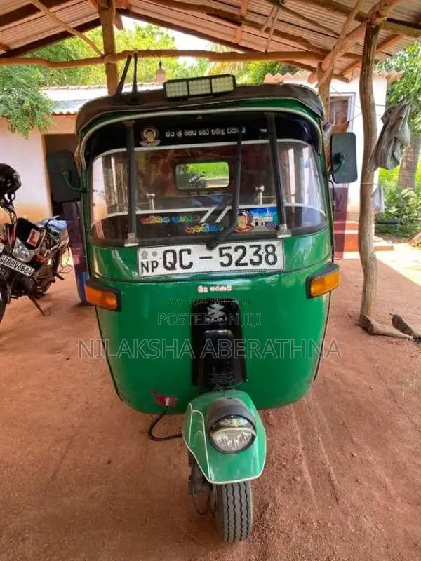 Bajaj 2 Stroke 2005 Three Wheel (Used)