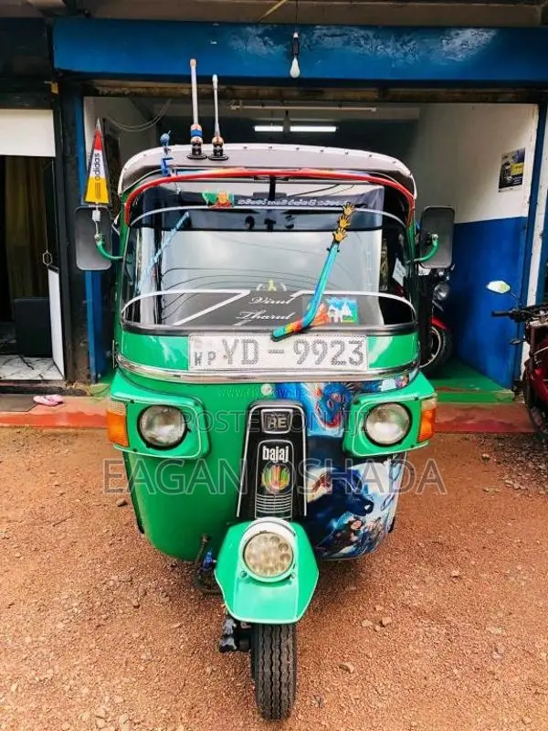 Bajaj 4 stroke 2010 Three Wheel (Used)