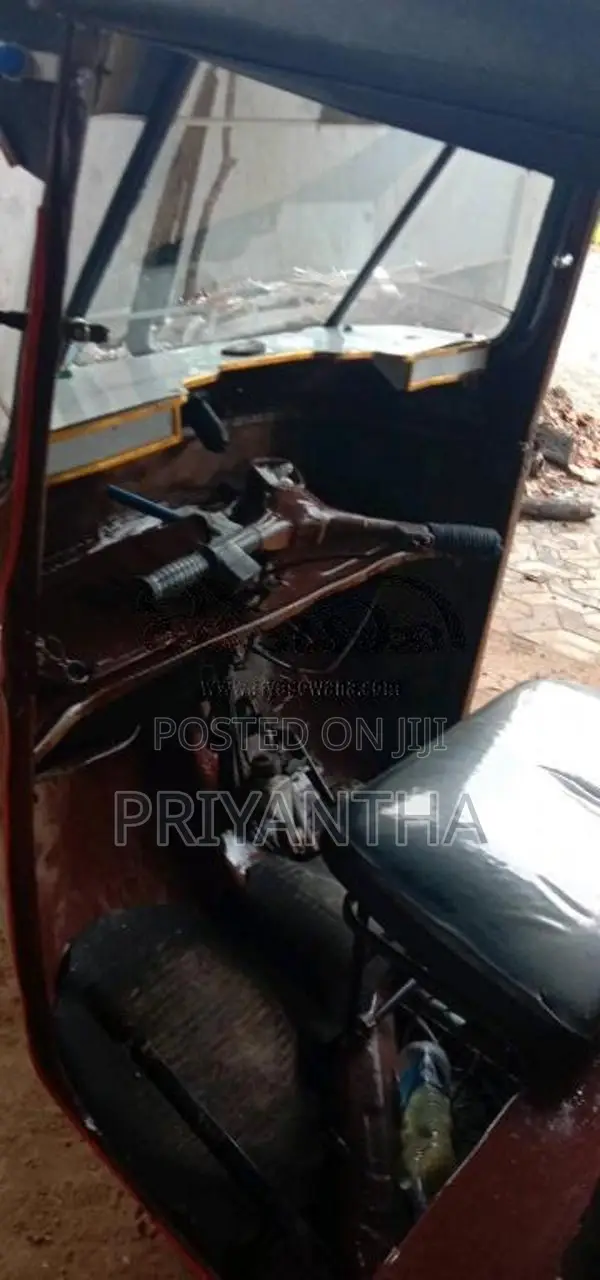 Bajaj 2 stroke 1998 Three Wheel (Used)
