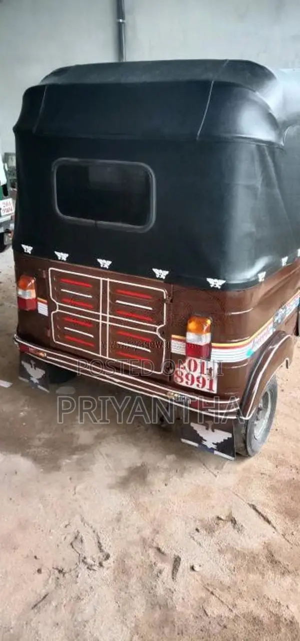 Bajaj 2 stroke 1998 Three Wheel (Used)