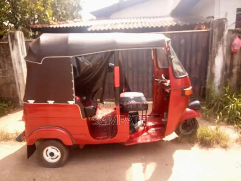 Bajaj RE 1996 Three Wheel (Used)