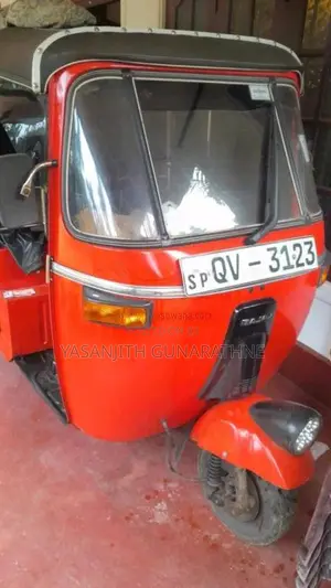 Bajaj 4 Stroke 2010 Three Wheel (Used)