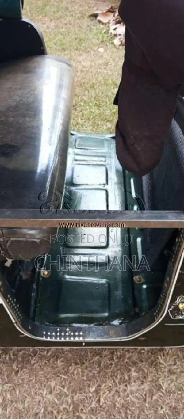 Bajaj 2 Stroke 1997 Three Wheel (Used)