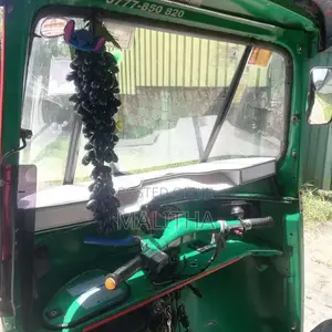 Bajaj RE 2 Stroke 2007 Three Wheel (Used)