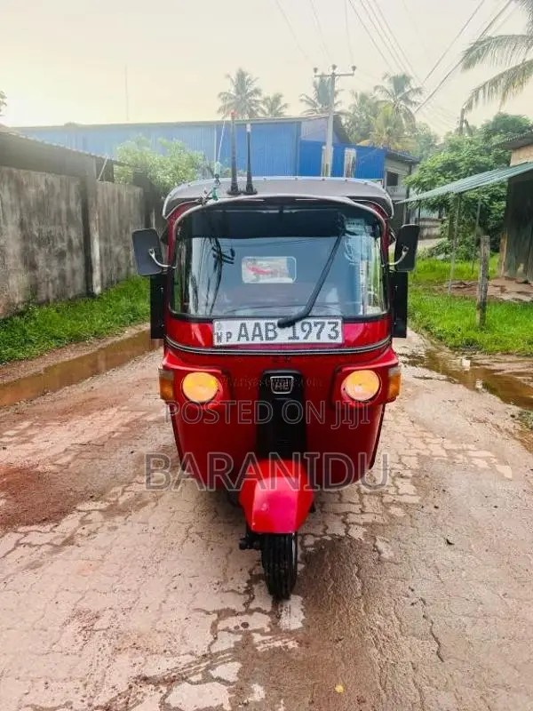 Bajaj RE 2013 Three Wheel (Used)