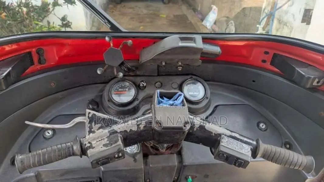 Bajaj RE 4 Stroke 2014 Three Wheel (Used)
