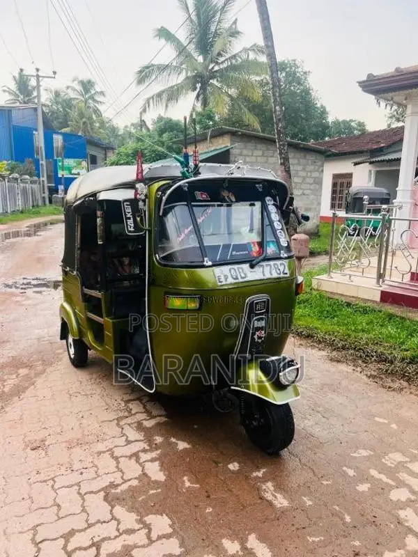 Bajaj 2 stroke 2005 Three Wheel (Used)