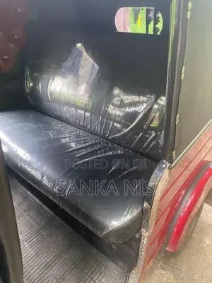 Bajaj RE 205 2011 Three Wheel (Used)