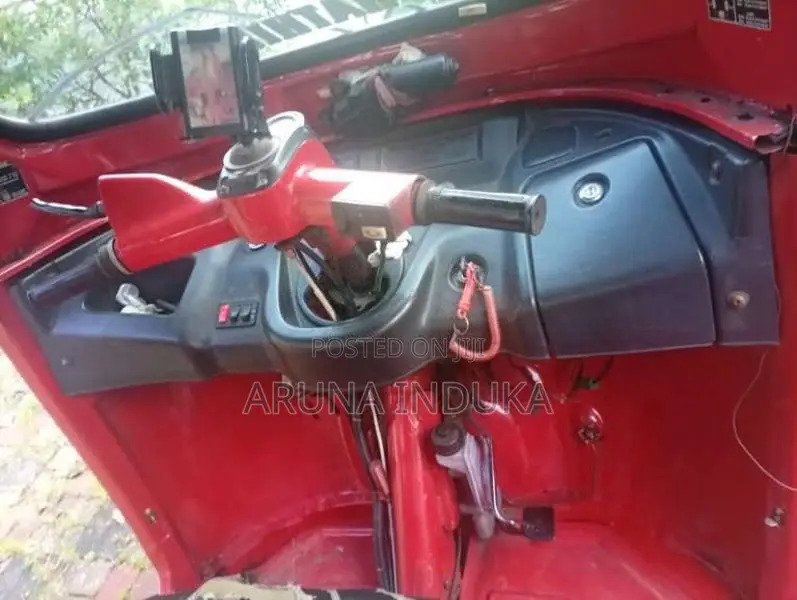TVS King 2012 Three Wheel (Used)