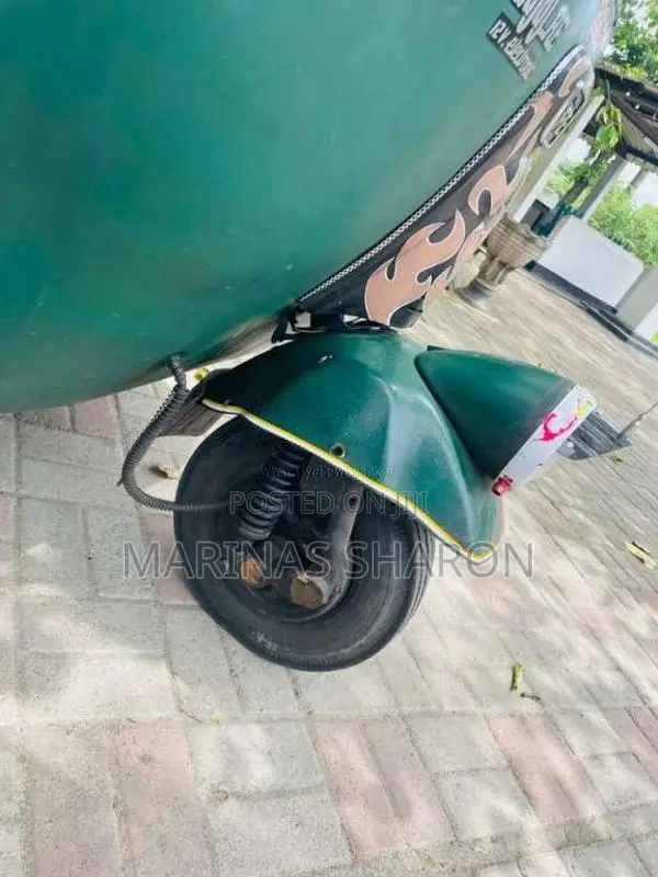 Bajaj RE 2 Stroke 1996 Three Wheel (Used)