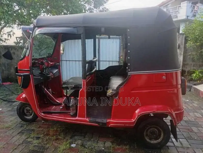 TVS King 2012 Three Wheel (Used)