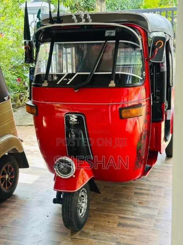 Bajaj 2 Stroke 2006 Three Wheel (Used)