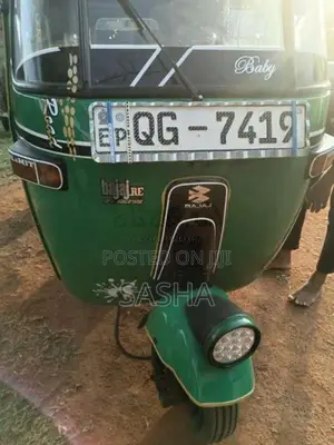 Bajaj 2 Stroke 2016 Three Wheel (Used)