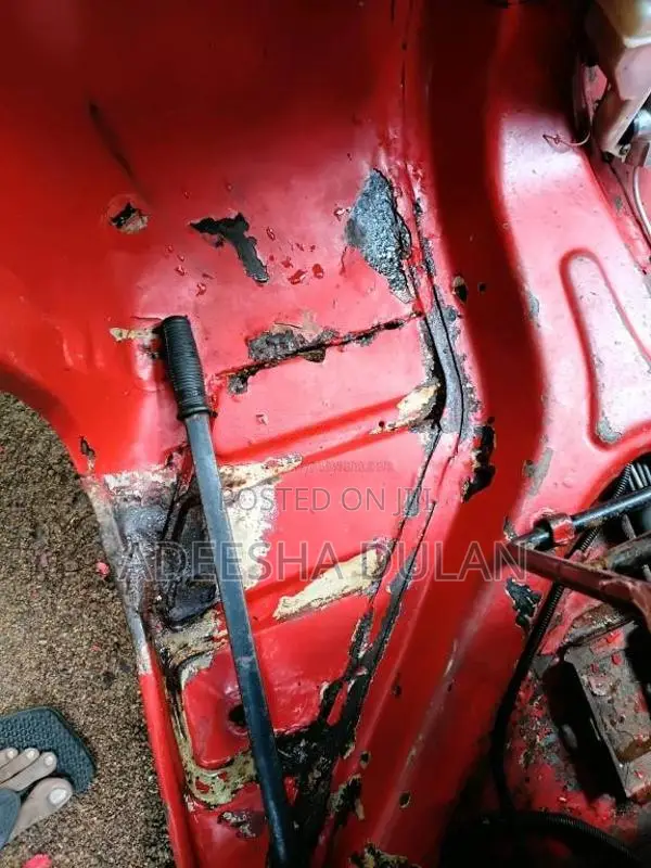 Bajaj RE 2 Stroke 2004 Three Wheel (Used)