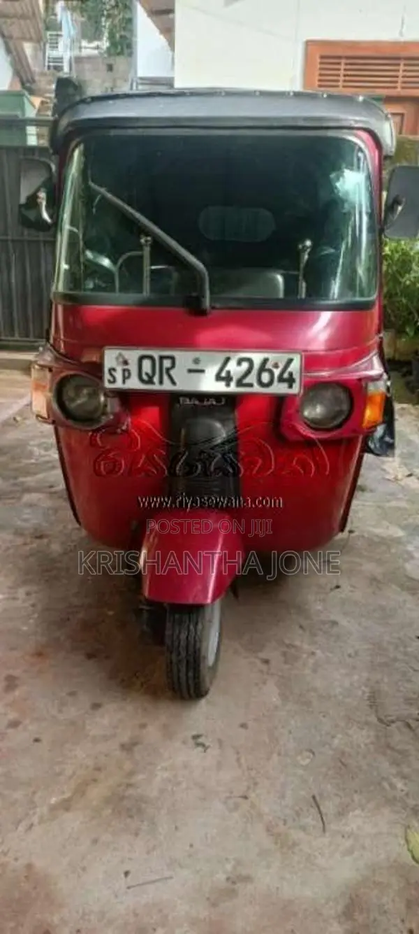 Bajaj 4 Stroke 2009 Three Wheel (Used)