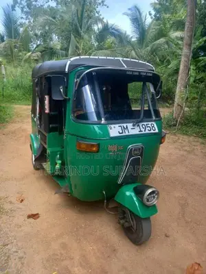 Bajaj RE 2 Stroke 2004 Three Wheel (Used)