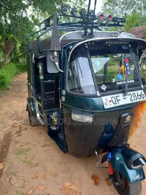 Bajaj RE 2 Stroke 2010 Three Wheel (Used)