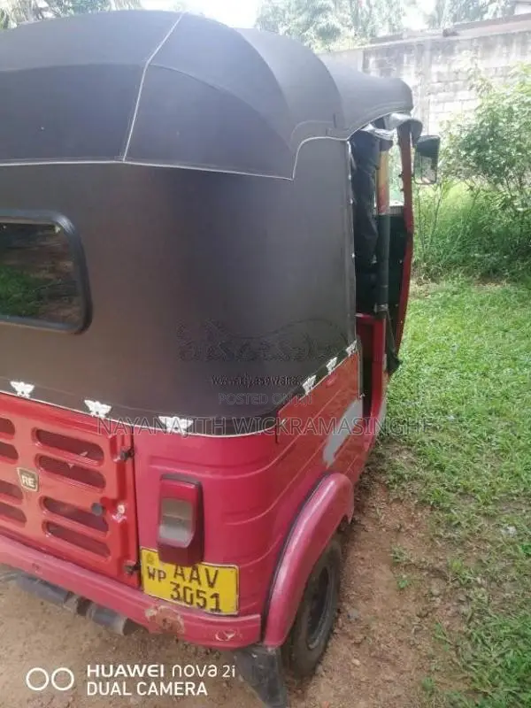 Bajaj 4 stroke 2015 Three Wheel (Used)