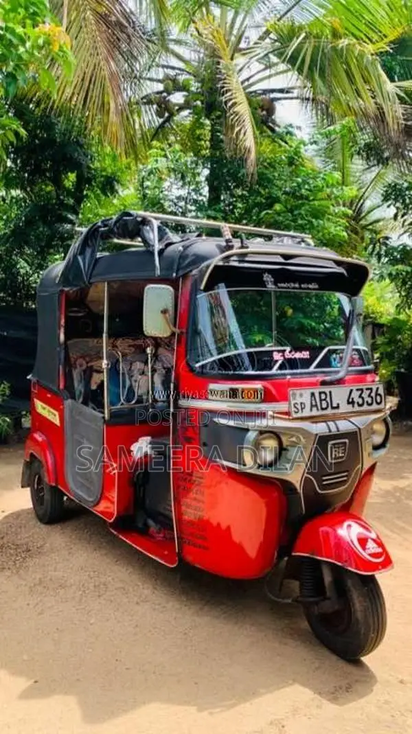 Bajaj RE 4 Stroke 2016 Three Wheel (Used)