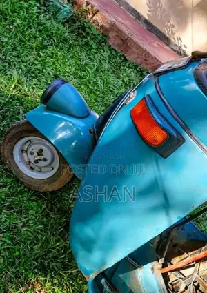 Bajaj 2 Stroke 1996 Three Wheel (Used)