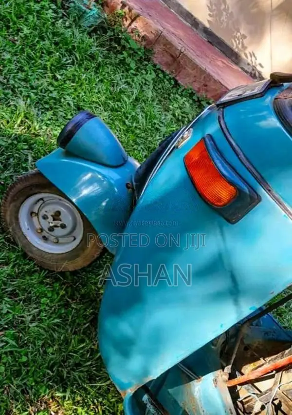 Bajaj 2 Stroke 1996 Three Wheel (Used)