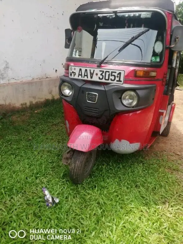 Bajaj 4 stroke 2015 Three Wheel (Used)