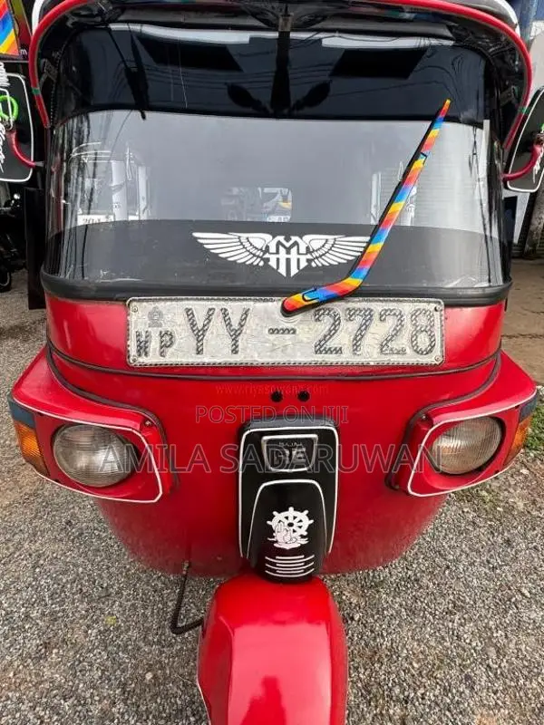 Bajaj RE 4 Stroke 2013 Three Wheel (Used)
