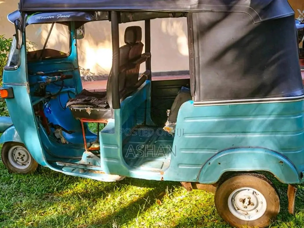 Bajaj 2 Stroke 1996 Three Wheel (Used)