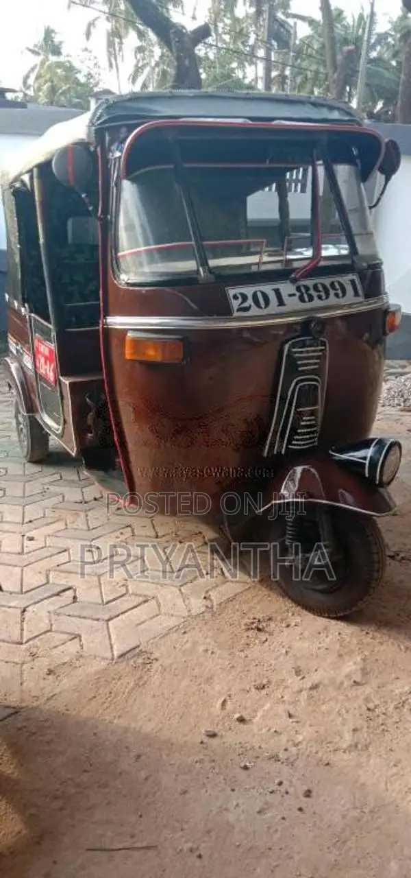 Bajaj 2 stroke 1995 Three Wheel (Used)