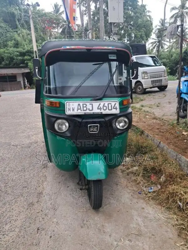 Bajaj RE 4 Stroke 2016 Three Wheel (Used)