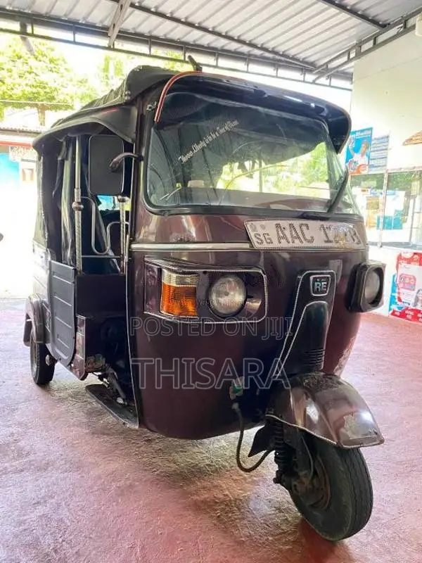 Bajaj 4 stroke 2012 Three Wheel (Used)