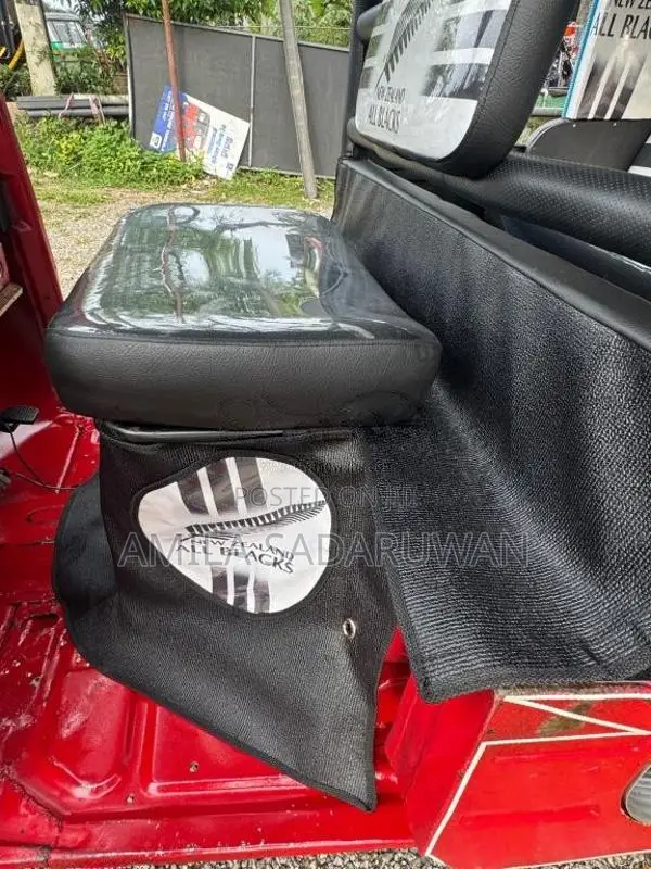 Bajaj RE 4 Stroke 2013 Three Wheel (Used)