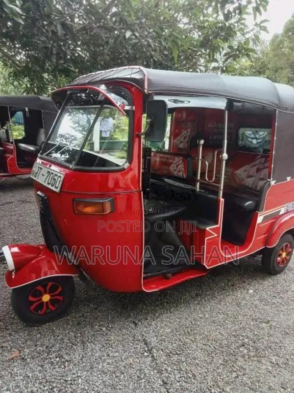 Bajaj 2 stroke 2005 Three Wheel (Used)