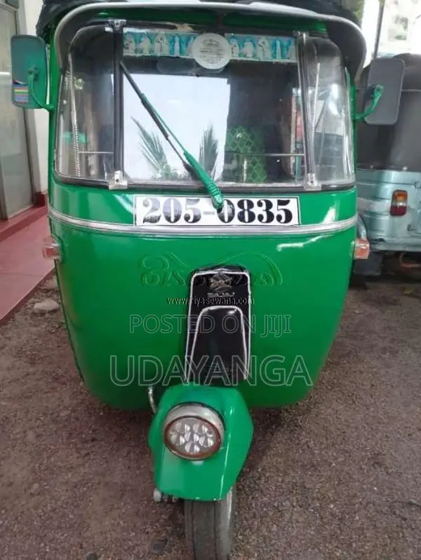 Bajaj RE 2 Stroke 1988 Three Wheel (Used)