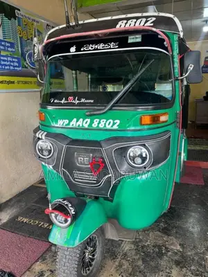 Bajaj RE 2015 Three Wheel (Used)