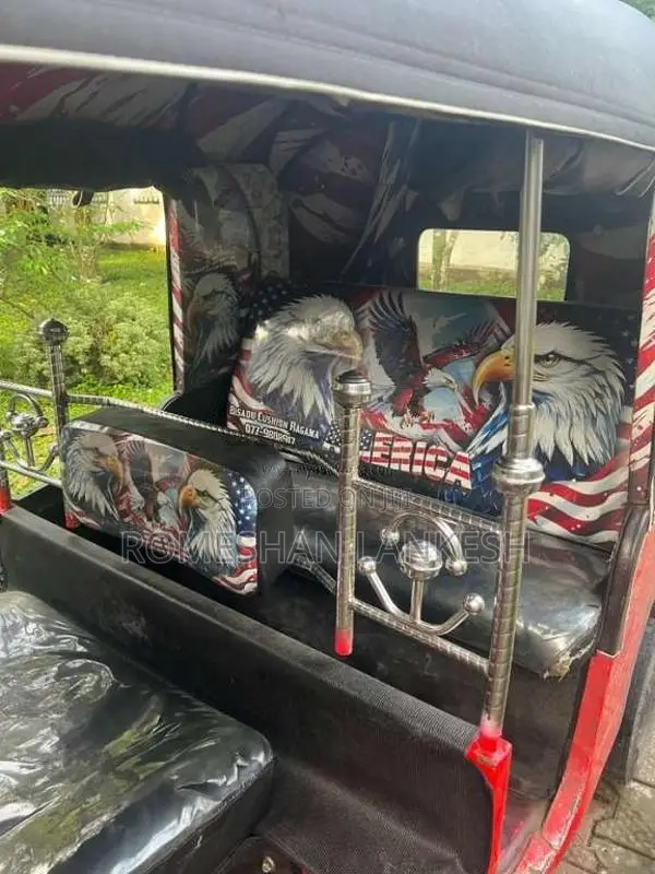 Bajaj 4 Stroke 2007 Three Wheel (Used)