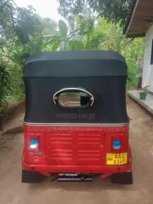 Bajaj RE 4 Stroke 2013 Three Wheel (Used)