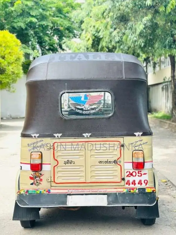 Bajaj 2 Stroke 1999 Three Wheel (Used)