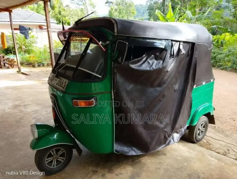 Bajaj 4 Stroke 2008 Three Wheel (Used)