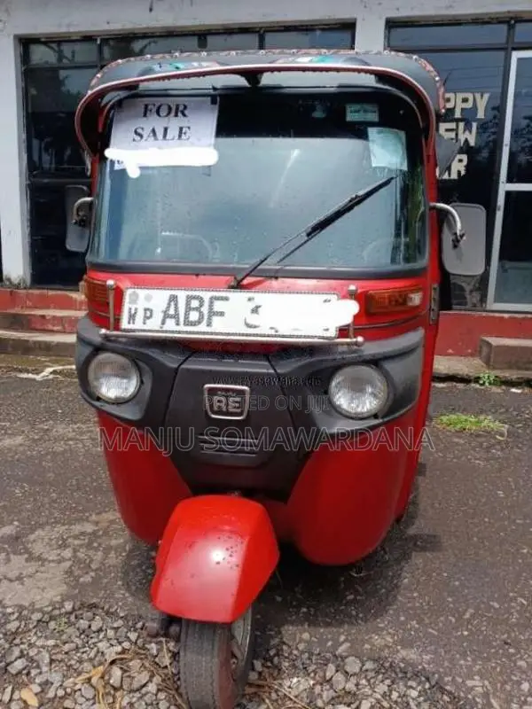 Bajaj RE 205 2015 Three Wheel (Used)