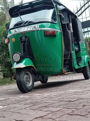Bajaj 2 Stroke 2004 Three Wheel (Used)