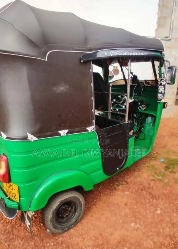 Bajaj 2 Stroke 1998 Three Wheel (Used)