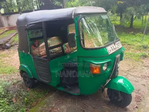 Bajaj 4 Stroke 2013 Three Wheel (Used)