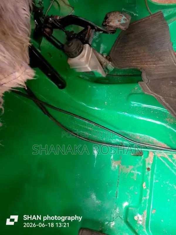 Bajaj RE 205 2012 Three Wheel (Used)